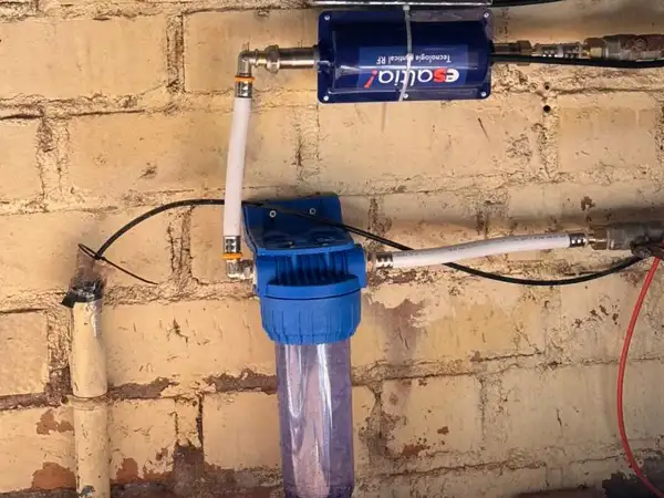 Anti-Cal RF intercalado en la tubería de entrada de una panadería en Cataluña