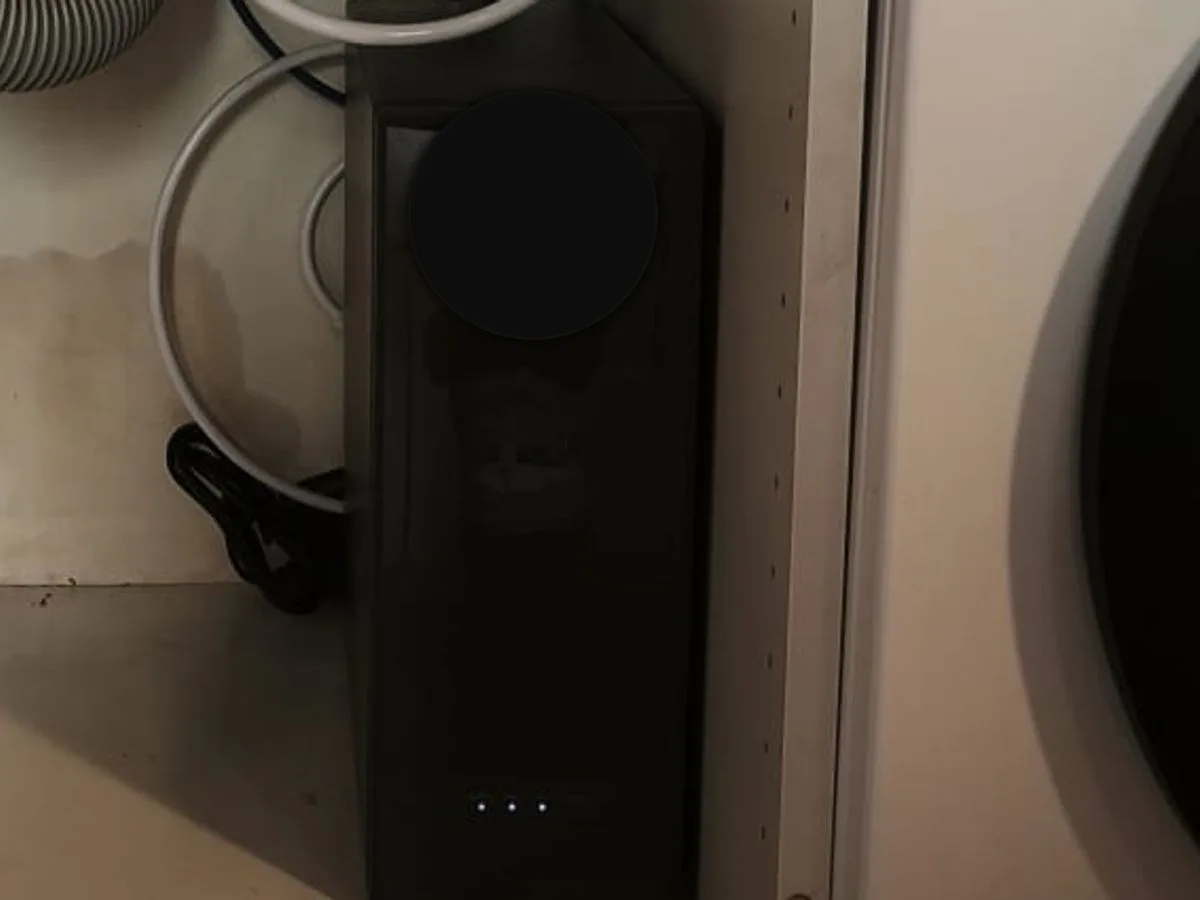 Ósmosis de flujo directo instalada junto a la zona de lavado de una vivienda